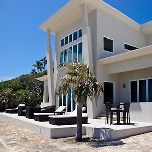 Villa à 4 Chambres à Coucher